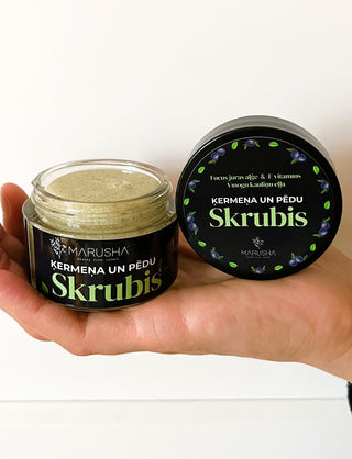 cukura skrubis rokām, pēdām un ķermenim