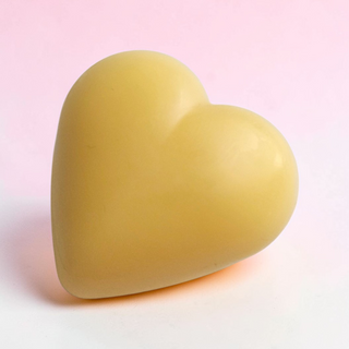 Dabīgs un dzeltens roku sviests