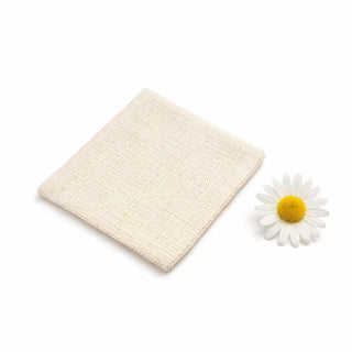 Facial cleansing pads from linen