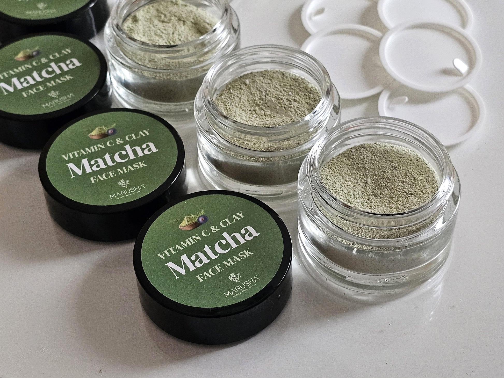Sejas maska ar Matcha Zaļo tēju un māliem taukainai ādai un sašaurina poras