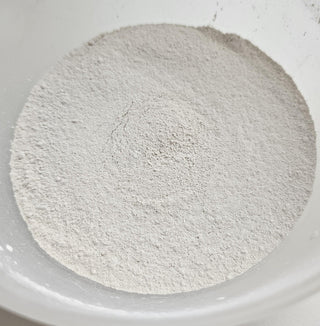 Zobu tīrīšanas pulveris un zobu balināšanas pulveris no MARUSHA bez konservantiem