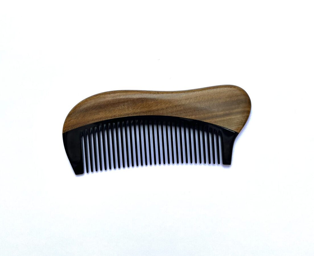 Natural Green Sandalwood Hair Comb – MARUSHA